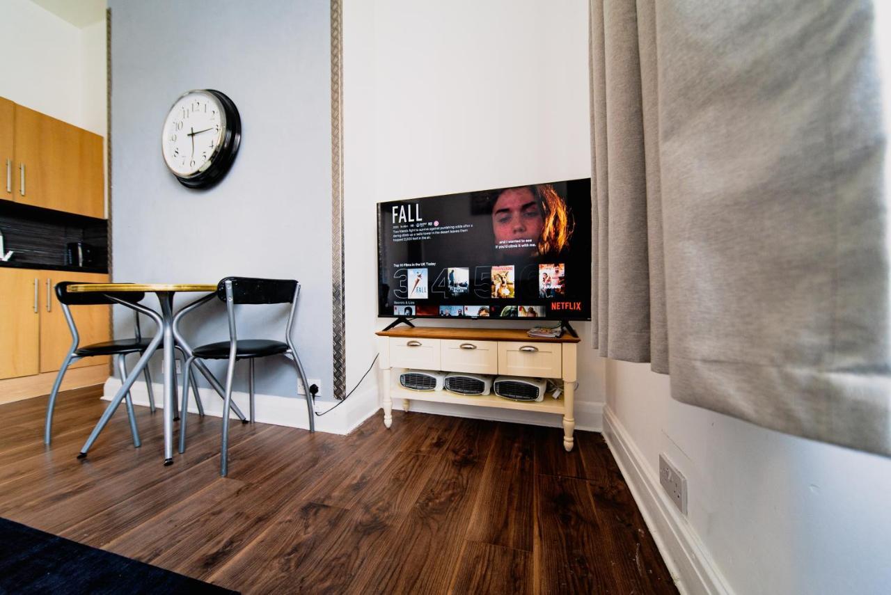 Spacious 2 Bedroom Apartment In Downtown Londres Exterior foto